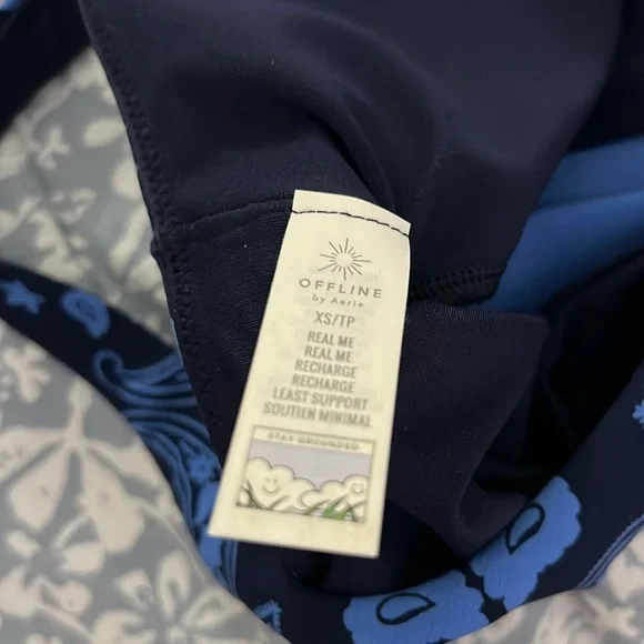 NWT Offline by Aerie removable padding tank top - Picture 4 of 4